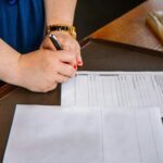 Empresários planejam a sucessão patrimonial segura por meio de uma holding familiar em 2026.
